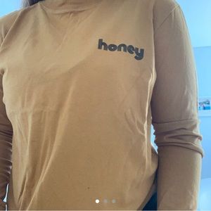 “honey” long sleeve